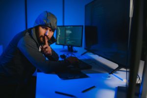 The Business Owner’s Guide To Holiday Travel (That Won’t End In A Data Breach)